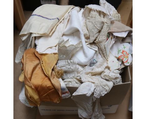 2 boxfuls containing a large quantity of Vintage linen 