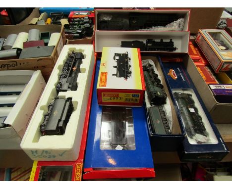 Seven assorted Hornby, Bachmann and Mainline 00 gauge locomotives in mis-matched boxes; BR Eastern J50 Class Tank loco "68971