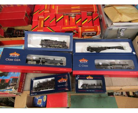 Six playworn or repainted 00 gauge locomotives in mis-matched Bachmann Branch-Line boxes, Great Western Tank loco 2-6-2 "5574