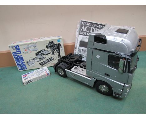 A Tamiya kit built 1:14 scale radio control Mercedes-Benz Actros 1851 Gigaspace tractor truck with boxed Motorized Support Le