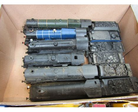 Six playworn or repainted Hornby 00 gauge locomotives and tenders; "61670 City Of London", "92029", "48681", "30824", "6008 K