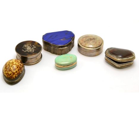 A group of 18th to 20th century boxes comprising a hardstone box with gold mounts and elaborate hinge, a silver box retailed 