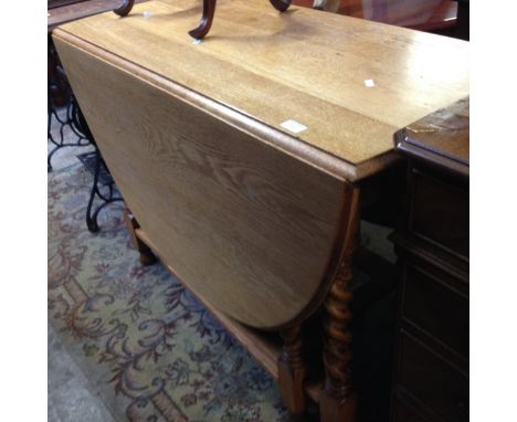 LIGHT OAK DROP LEAF TABLE. L105CM