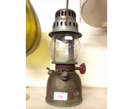 AN OPTIMUS LAMP, H48CM. J5