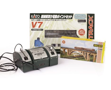 N Gauge track and control equipment: comprising a collection of points and other track sections by Minitrix, Fleischmann (Pic