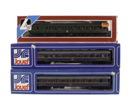 00 Gauge Trains by Lima and Jouef: comprising a 3-car Lima DMU set in BR green livery, GWR 2-6-2T no 4589 in green and LMS 0-