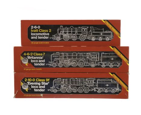 Hornby 00 Gauge BR period Locomotives: comprising R063 ‘Britannia’, R857 Ivatt 2-6-0 in black, and a moulded handrail ‘Evenin