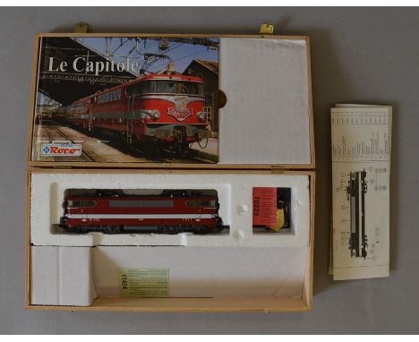 H0 scale. Roco. Museum Edition SNCF "Le Capitole" electric locomotive. VG in wooden box.