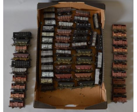 OO Gauge. 60 x assorted unboxed rolling stock, various manufacturers including Mainline & Bachmann. Some hand weathered & fac