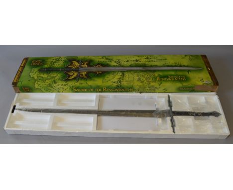 Lord Of The Rings United Cutlery Brands Sword Of The Ringwraiths UC-1278, boxed.