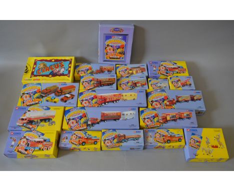 A quantity of boxed Corgi 'Chipperfield's Circus' diecast models, some duplicated. This lot includes CP10502 ERF KV and Trail