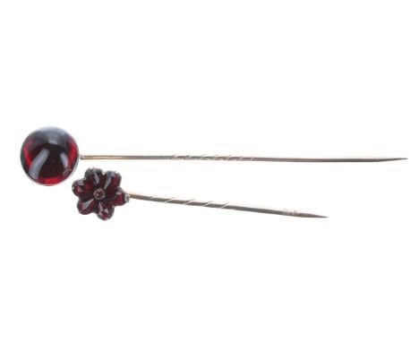 Two antique garnet set stick pins,&nbsp;4.4gm (2) 