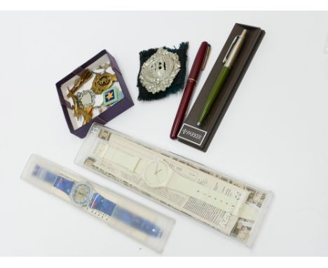 2 vintage Swatch Quartz watches, old badges, cap badges, Parker Pens etc. 
