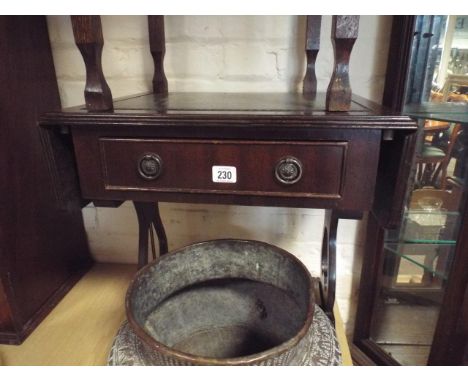 Small reproduction mahogany sofa table style drop leaf coffee table with leather top fitted one drawer 