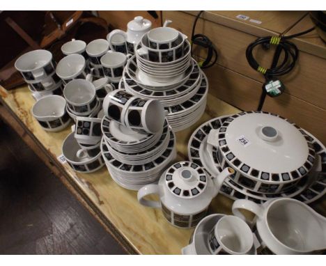 Midwinter dinner, tea and coffee service sets