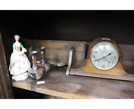 MISCELLANEOUS ITEMS to include an early 20th Century oak mantle clock, two small Oriental cloisonne vases, a porcelain figuri