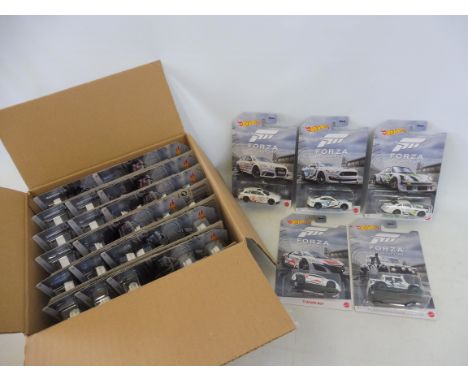 A trade pack complete, in excellent condition - Mattel Hot Wheels, carded, all '17 Audi RS 6 Avant (36 pieces).