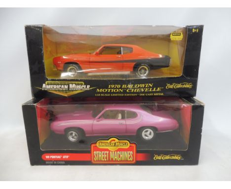 Two boxed Sun Star 1/18 scale - 1971 Mustang Mk.1 and Millenium Edition Limousine. 