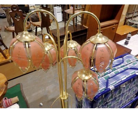 Five head floral standard lamp. All electrical items in this lot have been PAT tested for safety and have passed. This does n