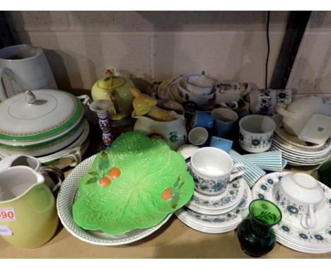 Quantity of mixed ceramics, including Carltonware. Not available for in-house P&amp;P 