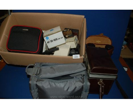 A quantity of Camera equipment including a Starblitz Electronic Flash, a boxed Minolta Camera Case for CH-70L, A Cam  Link Tr