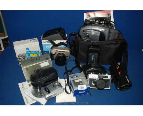 A box of Cameras including Halina MF200 1100 pocket Camera with flash attachment and three Atlas Flash cubes, Minolta 430EX p
