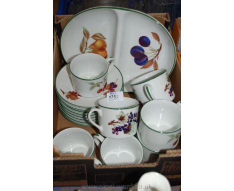 Eight Royal Worcester 'Evesham Vale' Cups and saucers plus a Vegetable dish