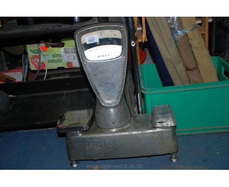 A Vintage Avery Scales.
