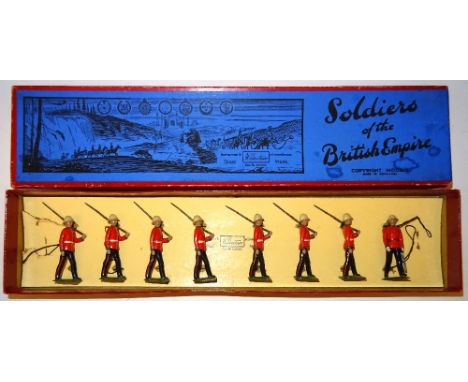 Britains set 1633, Princess Patricia's Canadian Light Infantry marching at the slope with Officer, RARE with moustaches, in o