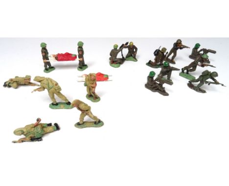 British plastic Combat Infantry by Trojan, Benbros, Una, Kentoys and Speedwell, including five three figure boxed sets, five 