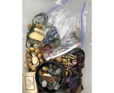 Vintage jewellery to include a large collection of hardstone and other beads, St. Justin brooch, Orena clip-on earrings, etc.
