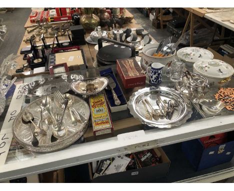 A collection of silver plate and chinawares, to include coalport, Royal Worcester, etc