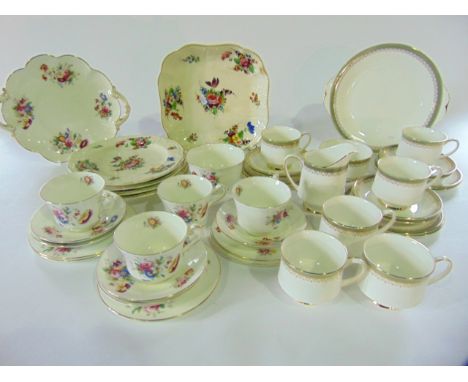 A collection of 19th century and other ceramics including a set of four early 19th century Bloor Derby dessert plates with pa