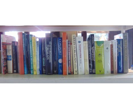 An comprehensive collection of reference books relating to British and European ceramics including works by Geoffrey Godden, 
