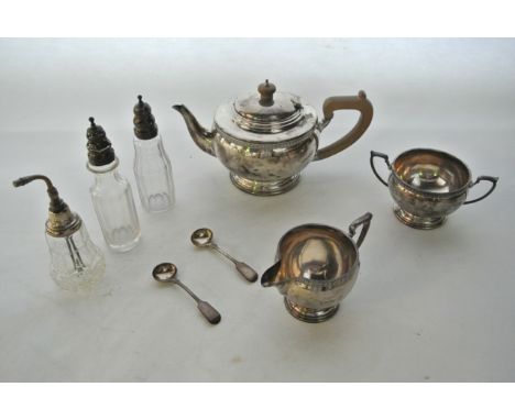 A silver three-piece tea set, A.E. Poston & Co Ltd, Birmingham, 1940, comprising: a teapot, a milk jug and a sugar bowl, each