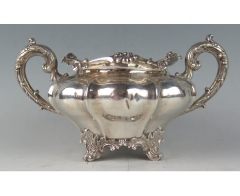 A William IV silver sugar basin, maker Edward, Erward Jnr, John &amp; William Barnard, London, 1833, of lobed circular form w