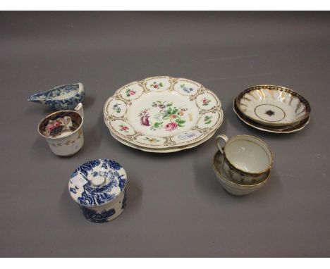 Pair of 19th Century English floral painted dessert plates, a Worcester first period trio, 19th Century English floral decora