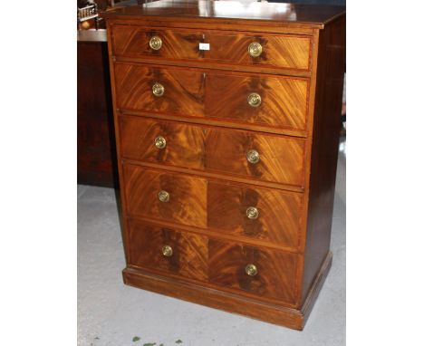 Edwardian mahogany crossbanded and line inlaid chest of five graduated drawers with circular brass ring handles above a plint