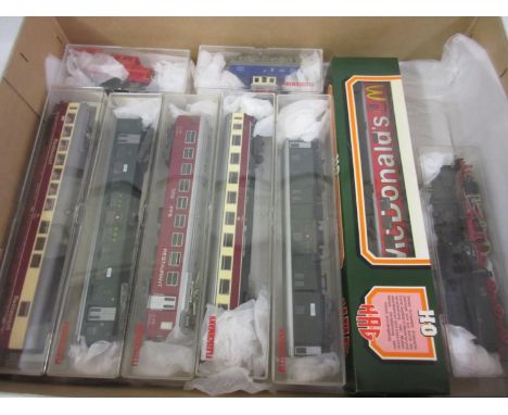 Quantity of Dublo gauge model railway, mainly Fleischman, including: locomotives, rolling stock, track side accessories etc 