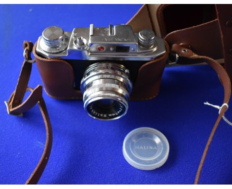 Camera - Vintage 1930's Krauss Peggy II Rangefinder Camera Black - Not tested, suitable for parts, spares or repair.