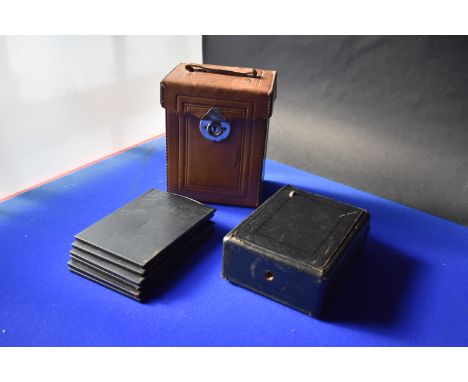 Camera - Vintage Folding Chamber Camera 'Stella' Double Anastigmat with plate holders and leather carry case