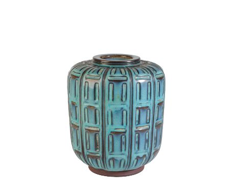 WILHELM KAGE (1889 - 1960): A GUSTAVSBERG STUDIO "FARSTA" VASE, shouldered cylindrical form with raised collar, turquoise dri