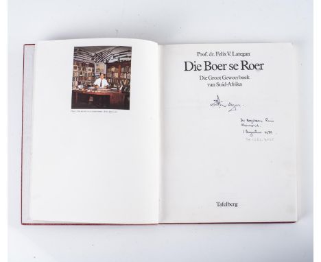 Cape Town: Tafelberg Uitgewers, 19744to (27.8 x 21 x 1.7cm), 209pp. With various monochrome and full colour plates.LIMITED ED