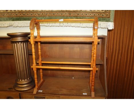 ceramic pedestal and pine towel rack