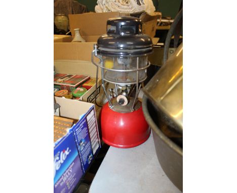 Tilly Lamp