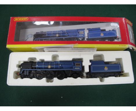 A Hornby "OO"Gauge #R2171 Merchant Navy Class 4-6-2 Locomotive and Tender,  R/No 35005, 'Canadian Pacific', boxed.