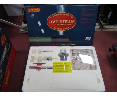 A Hornby "OO"Gauge/4mm Boxed Ref No R2485 "Live Steam" Class A3 4-6-2 Steam Locomotive and Eight Wheel Tender "Flying Scotsma