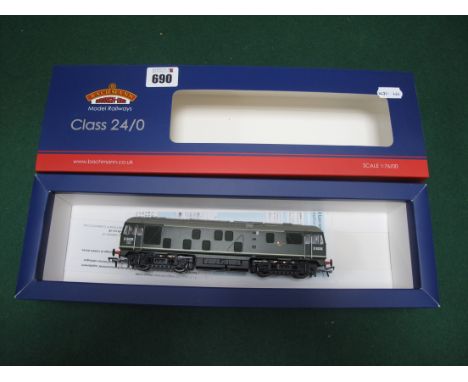 A Bachmann #32-415 "OO" Gauge" Class 24/0 Diesel Bo-Bo Locomotive, R/No D5036, BR green, small yellow panel, (21 DCC), litera