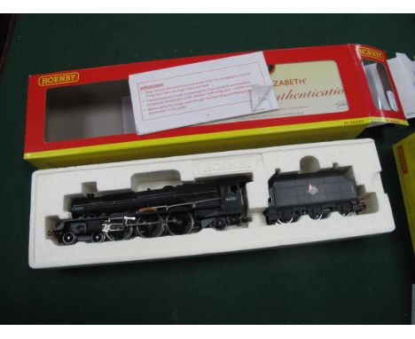 A Hornby "OO" Gauge #R2426 4-6-2 Princess Royal Class Locomotive and Tender, R/No 46201, 'Princess Elizabeth'. liveried in si