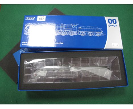 A Dapol "OO" Gauge #45-001-001 GWR 7800, 4-6-0 Manor Class Locomotive and Tender, R/No 7800, 'Torquay Manor',GW green with ro